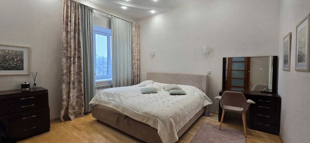 Продам 5к квартиру в центрі. Шовковична 7а, Печерськ, Липки, Хрещаткик