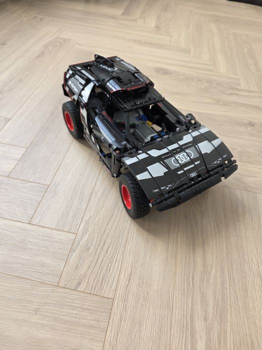 Samocód lego technic