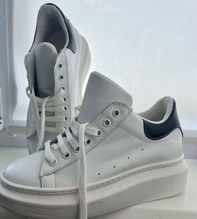 Кроссовки Vera Pelle