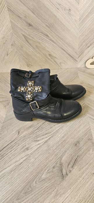 Botki  skora  Włoskie r 38