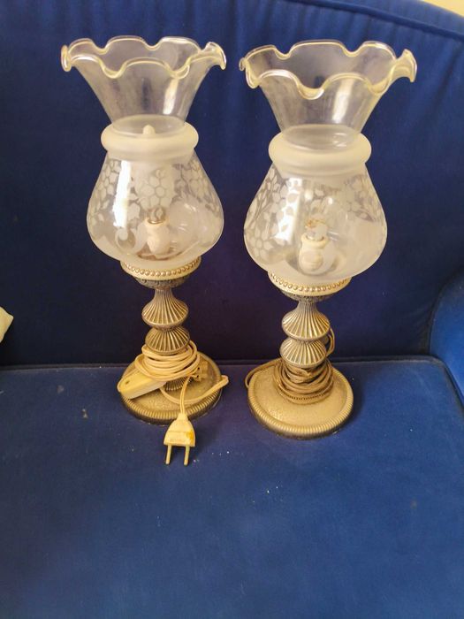 Par de Candeeiros Antigos Vintage em Metal Pesado (Para Restauro)