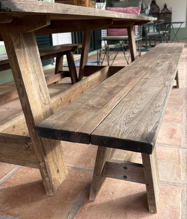 Mesa e bancos madeira Areastore