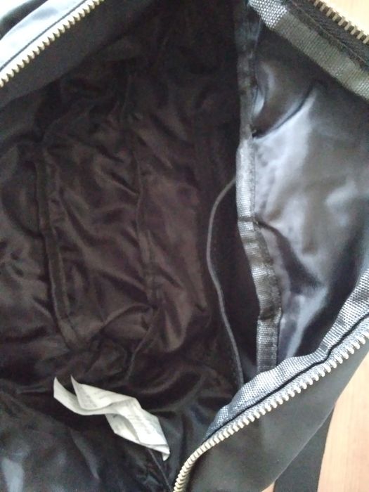 Zara Mala de cintura preta, modelo grande 35x20cm