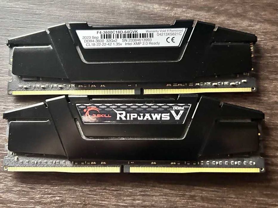 DDR4-3600 メモリ 64GB CORSAIRメモリ DDR4-64GB VENGEANCE RGBのレビュー！2666Mhzと