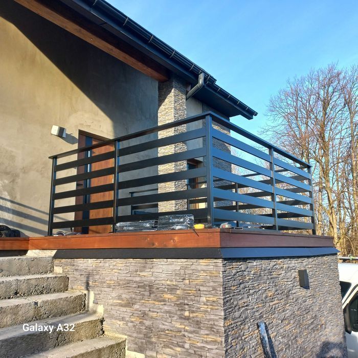 Balustrada balkonowe balkonowa barierka malowana proszkowo