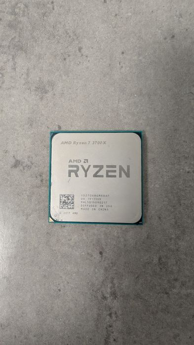 Процесор Ryzen 7 2700x
