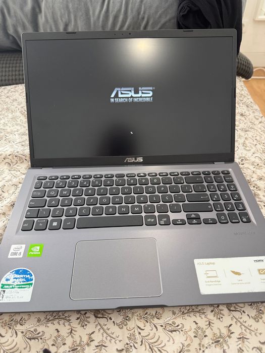 Nootbook Ásus em bom estado!