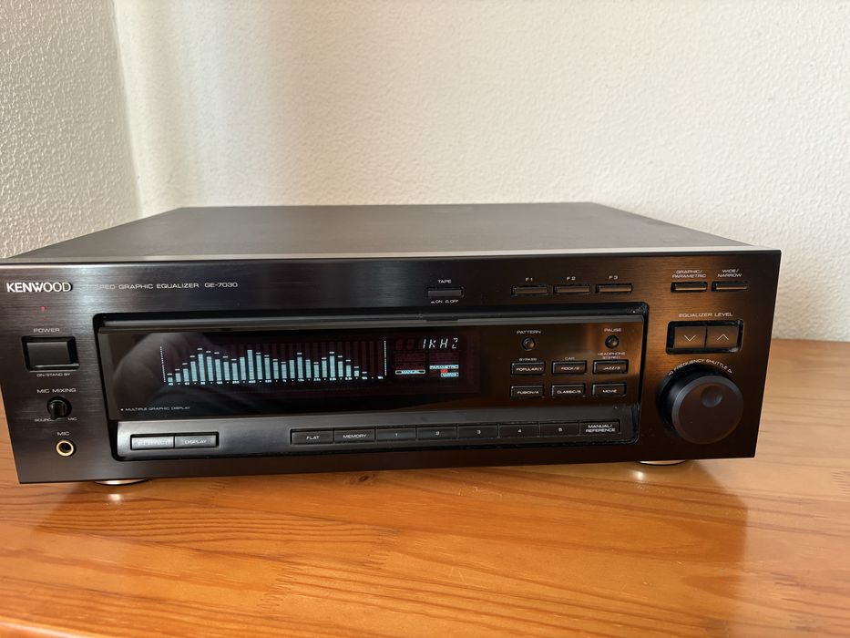 Equalizador Kenwood GE-7030
