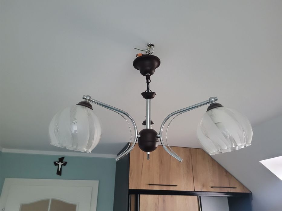 Lampa z 3 kloszami