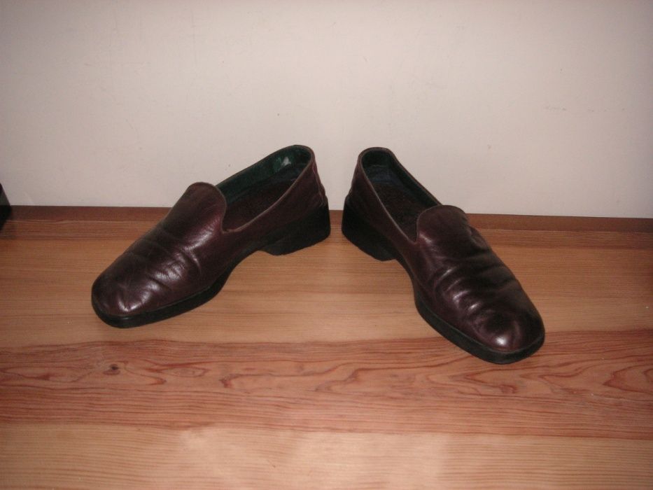 Sapatos Pele Marca Gommus 24Horas