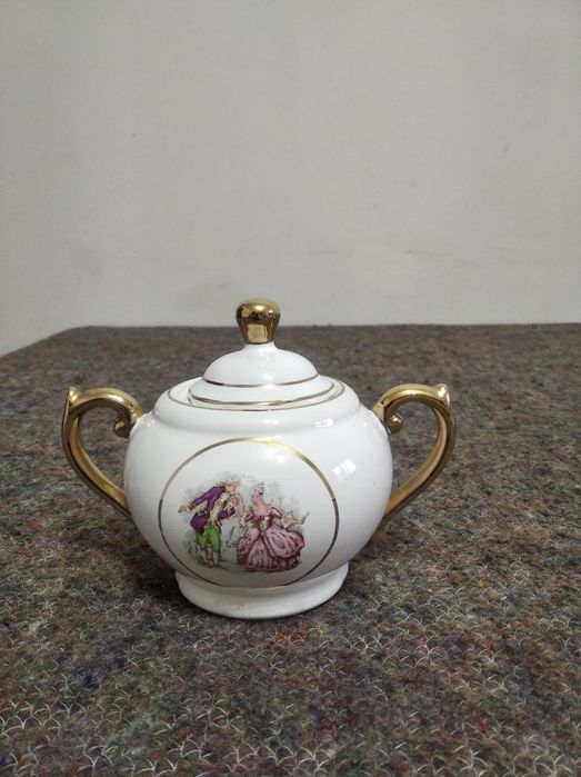 Serviço de café louçarte64873978009601123
