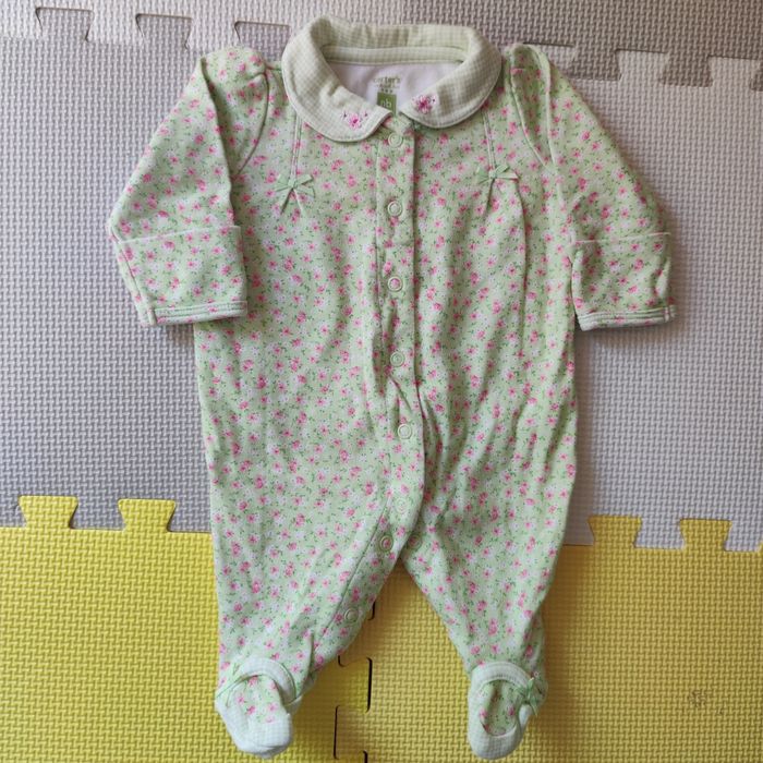 Pajacyk dziewczęcy Carters newborn