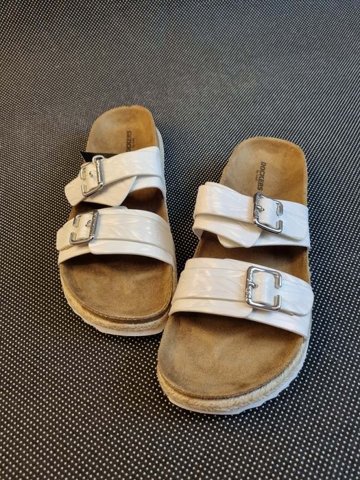 Klapki Dockers  .