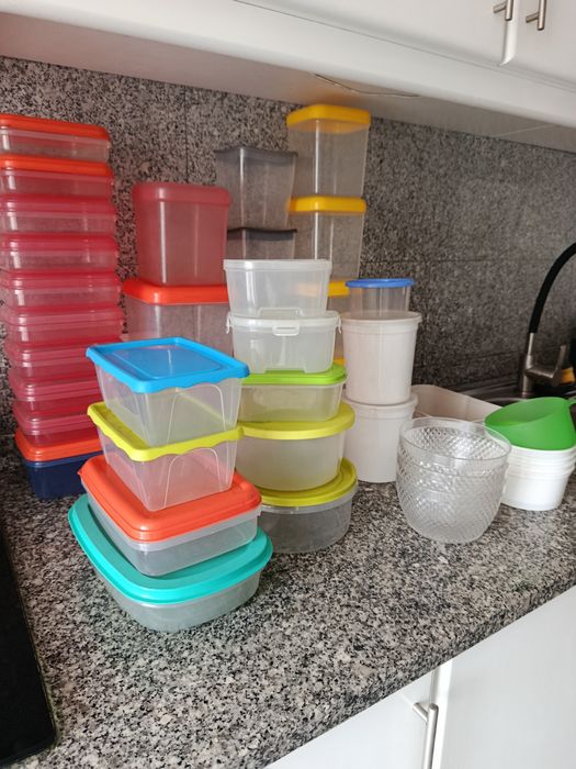 Caixas plásticas. 45 peças. Tudo 30
