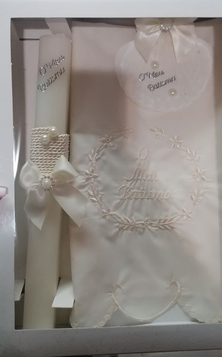 Conjuntos de Batismo na loja Gugu Dada em Moscavide