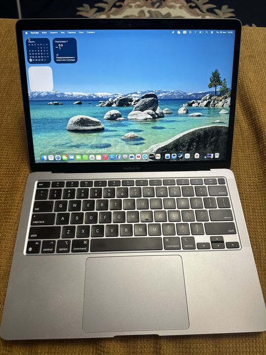 Macbook air m1 8/256gb