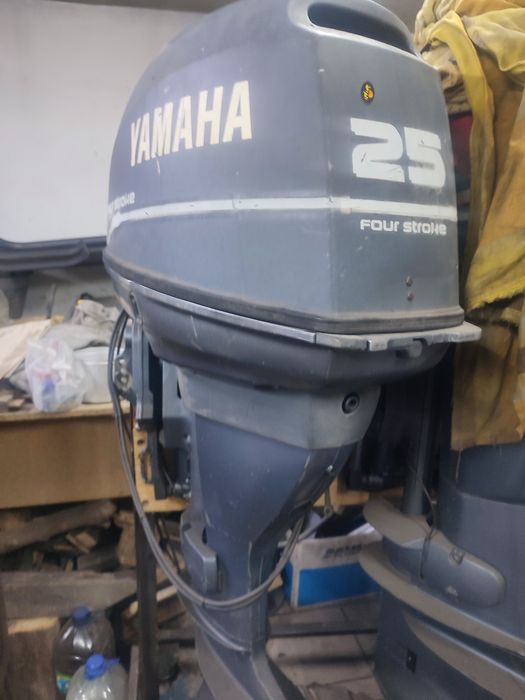Yamaha 25 2003 рік