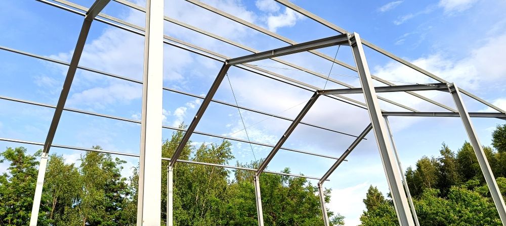 Hala magazyn garaż konstrukcja kratownica dźwigary słupy 8x12x4 laser