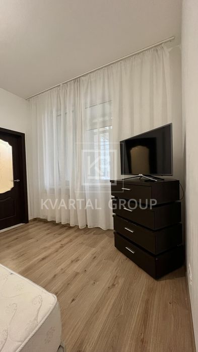 Продаж Євро 2 кімнатної квартири Київ голосіївській район