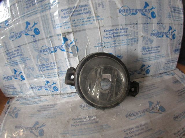 Farol nevoeiro frente esquerdo FORD Fiesta VI (CB1, CCN)
