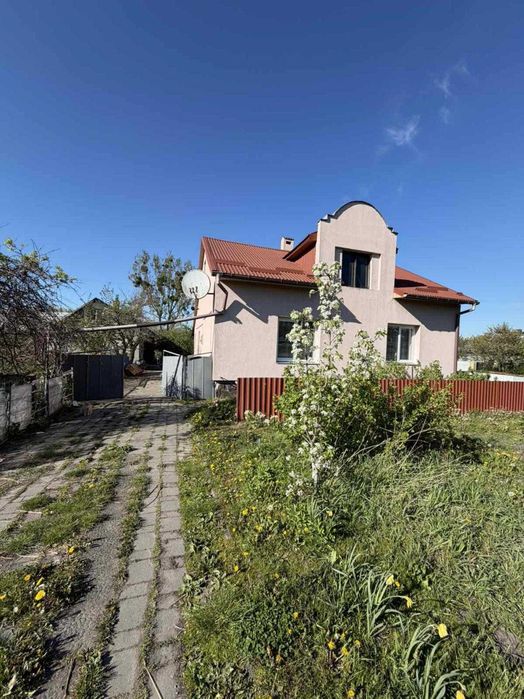 1 поверховий , 3 кімнатний житловий, приватний будинок в Солонці , місто Львів