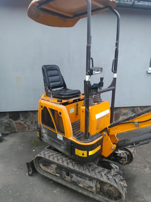 Міні екскаватор Rinoceros xn08