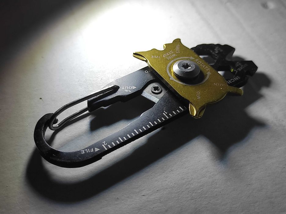 EDC Мультитул 20 в 1, Карабин, Брелок на Ключи: 129 грн. - Інші ...