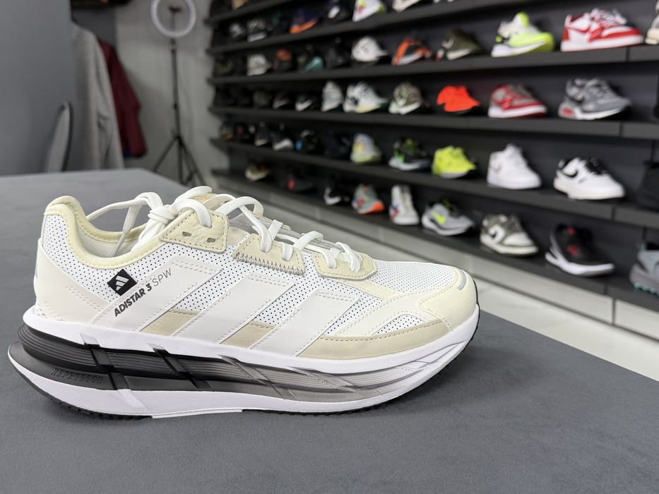 Оригінал  Adidas Adistar 3 Sportswear Sport  JR7789 /26,5см/27см/