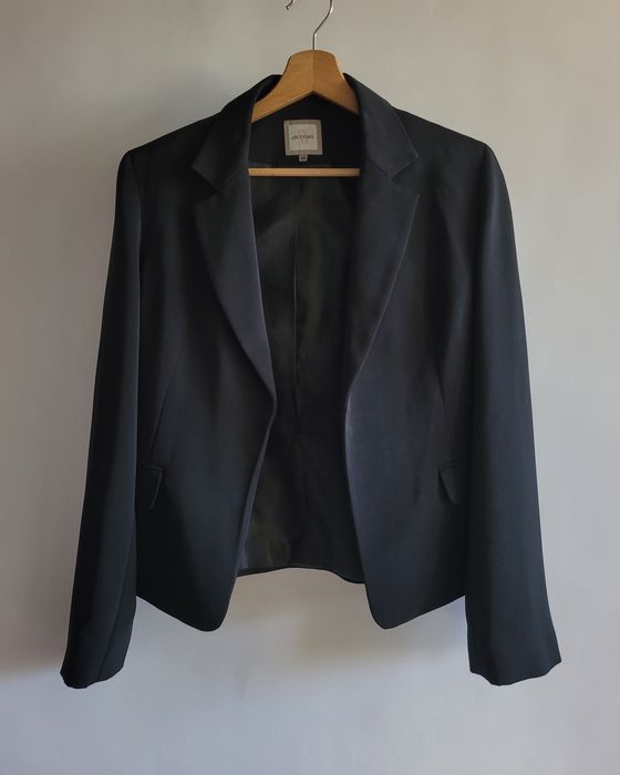 Czarna elegancka marynarka żakiet monnari basic 40 L