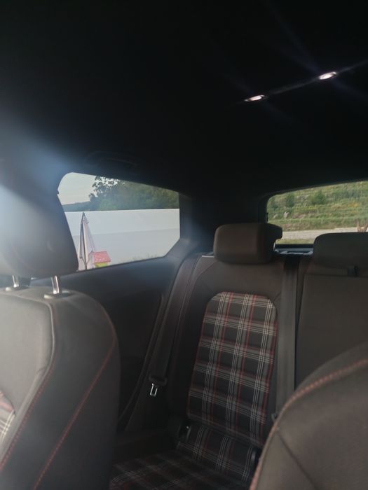 Vendo ou troco Golf MK7 GTI Performance