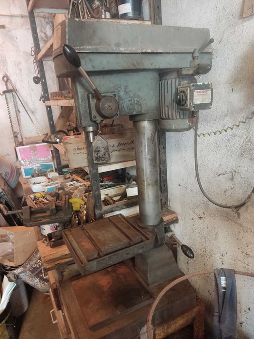 Berbequim de bancada profissional c/motor 3 fases