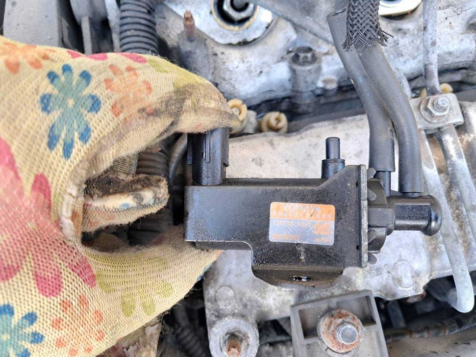 Клапан датчик тиску надуву турбіни Тойота Авенсіс т25 25819-27050