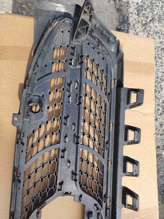 Grelha Frontal Mercedes Cla [W118] Original 2020 -