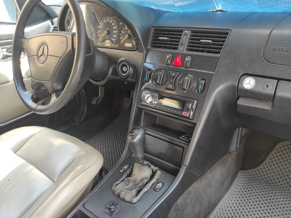 Mercedes-Benz w202 c180