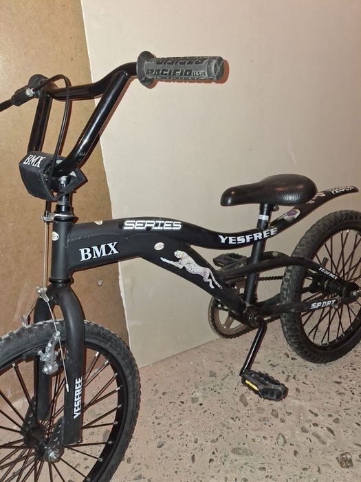 Sprzedam mały rower BMX
