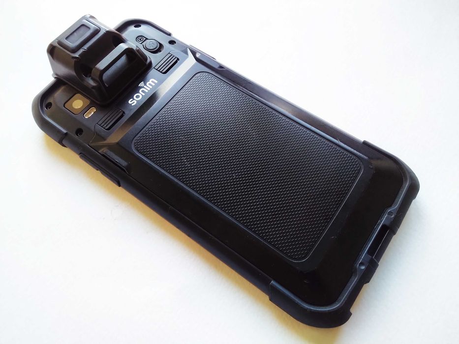 Захищений смартфон-планшет Sonim RS60, MIL-STD-810G/IP67