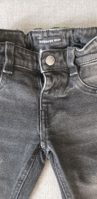 Jeansy Reserved 104 czarne