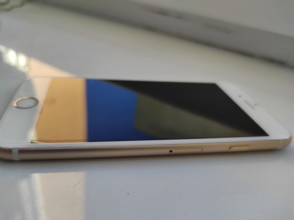 IPhone 6s  32 GB złoty