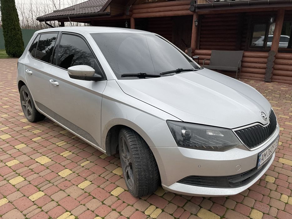 Шкода фабія 2018 року 1.4 дизель Ідеал