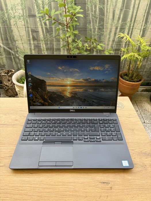Dell Latitude 5500 | i7 gª Geração | 16GB RAM | SSD 512GB NVMe Samsung | Windows 11 Pro + Office