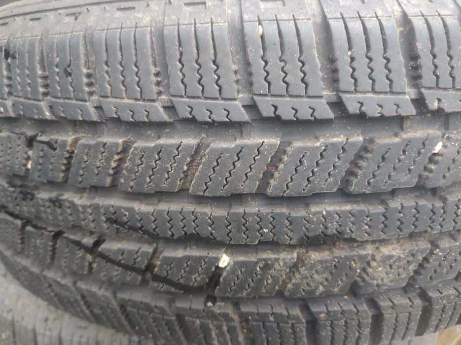 Opony zimowe sprzedam