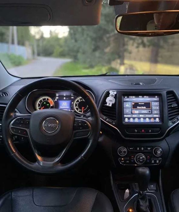 Jeep Cherokee  2020,