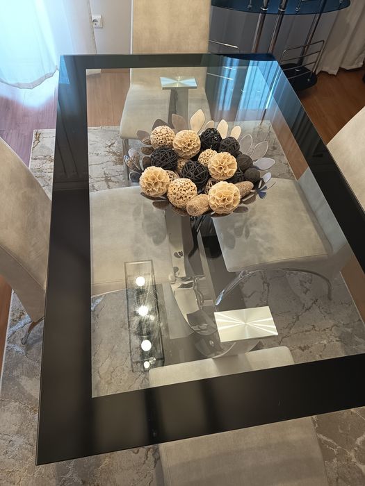 Mesa vidro preta