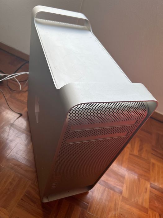 Apple mac pro instalado como pc