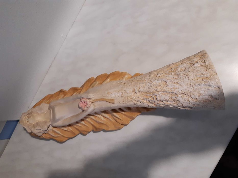 Figura Anioł z różą rękodzieło 46cm