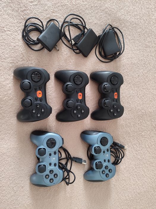 Продам Геймпад Logitech