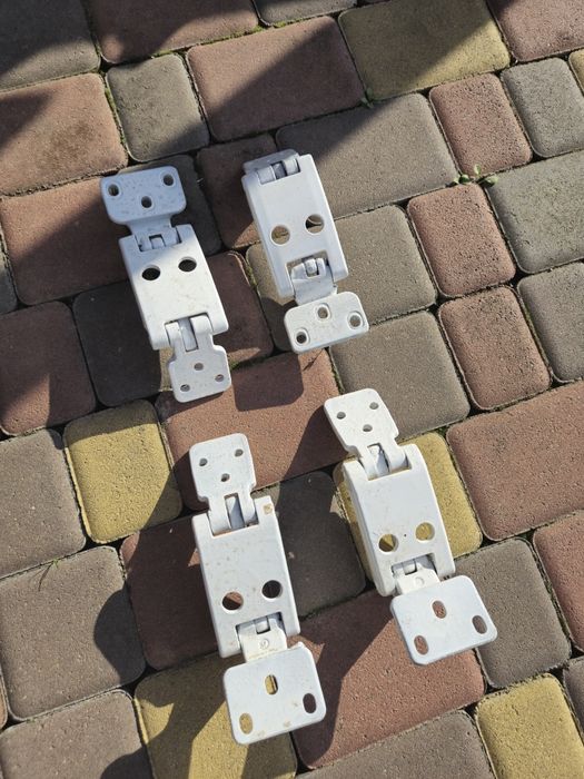 Петли Зависы задних дверей Sprinter 906 270 градусов