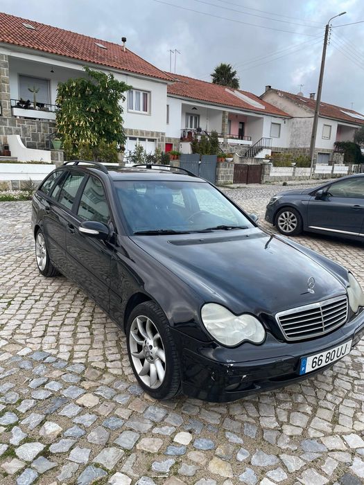 Mercedes- Benz C220