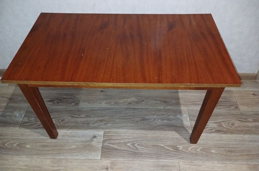 Столик журнальний 50×87