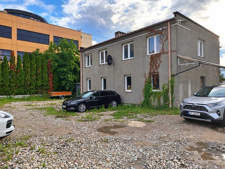 Działka inwestycyjna 3418 m² z budynkiem MPZP Warszawa Włochy - Widok 3